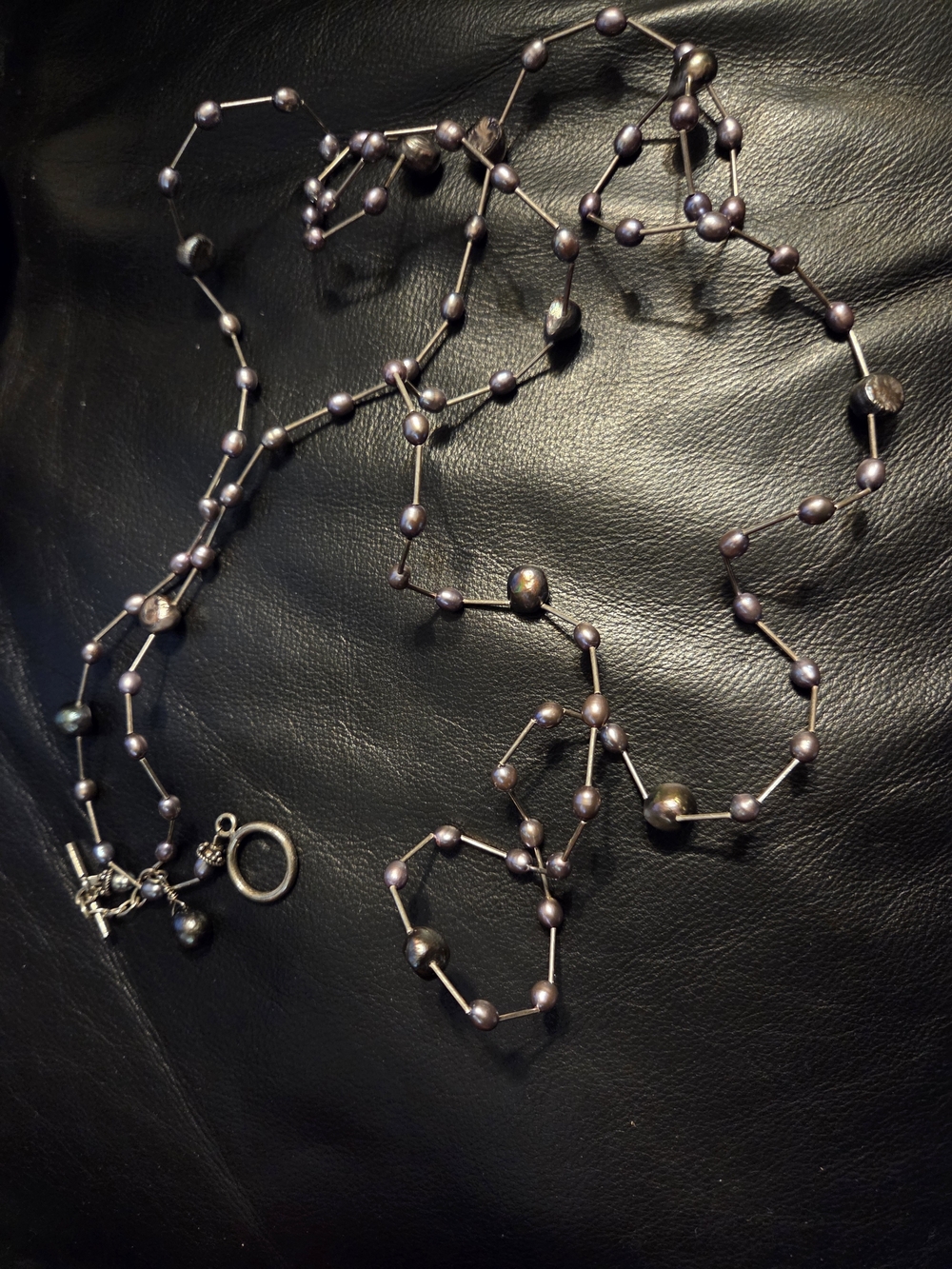 Vintage Sterling Silver Airy Floating Pearl Necklace Dark Peacock Baroque